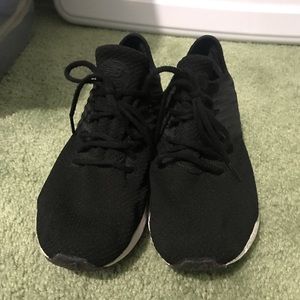 Black New Balance Sneakers